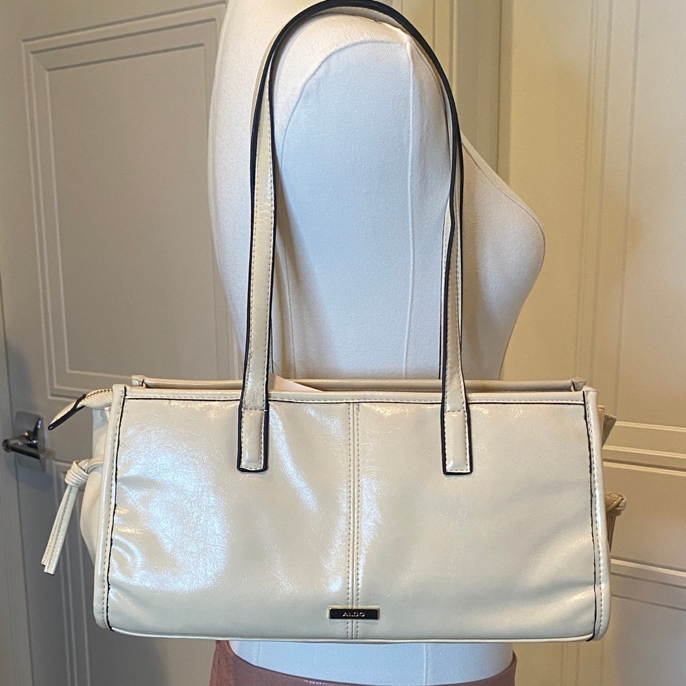 Aldo Chic Cream Shoulder Bag